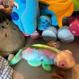 Iggy the iguana beanie baby perfect condition with tags and tag cover